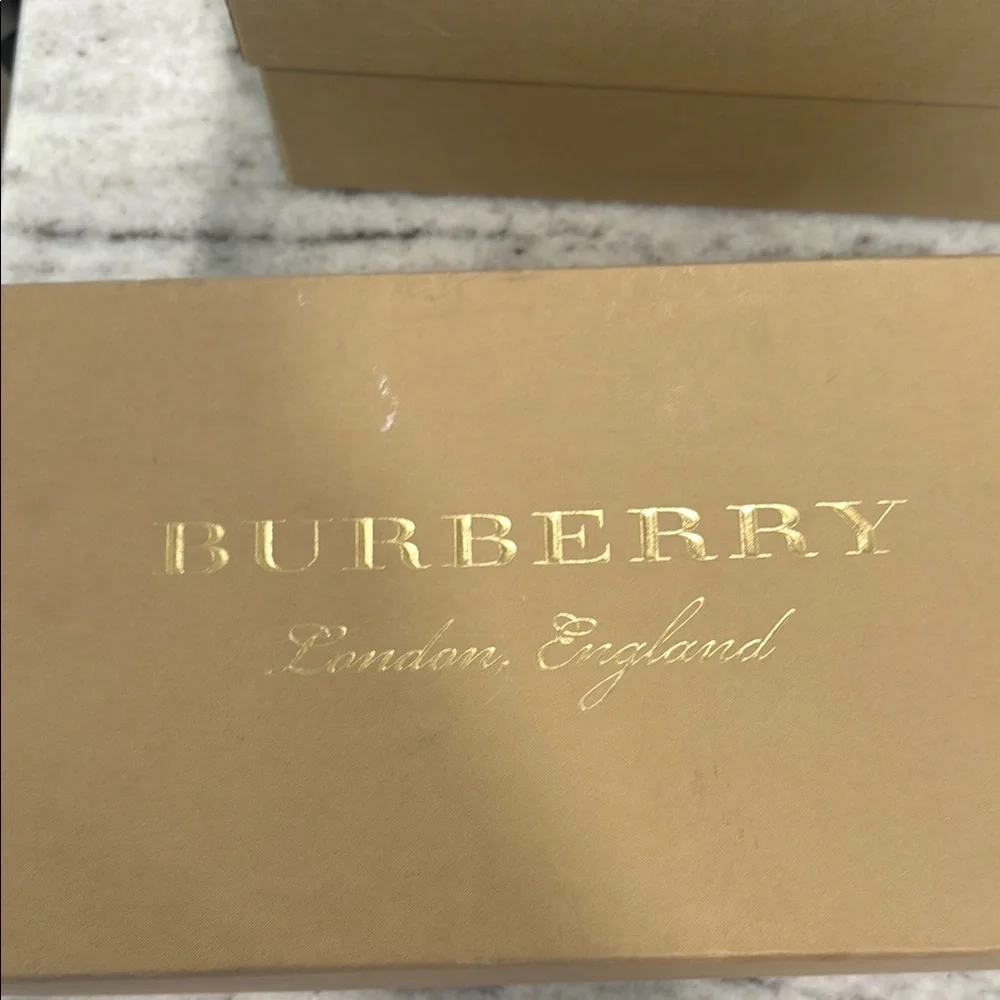 Burberry Black and Brown Espadrilles with Ankle Strap - Picture 7 of 8